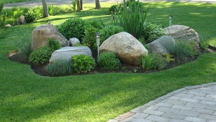 How To Pick The Right Stone, Rock or Gravel For Your Yard? - Singapore ...